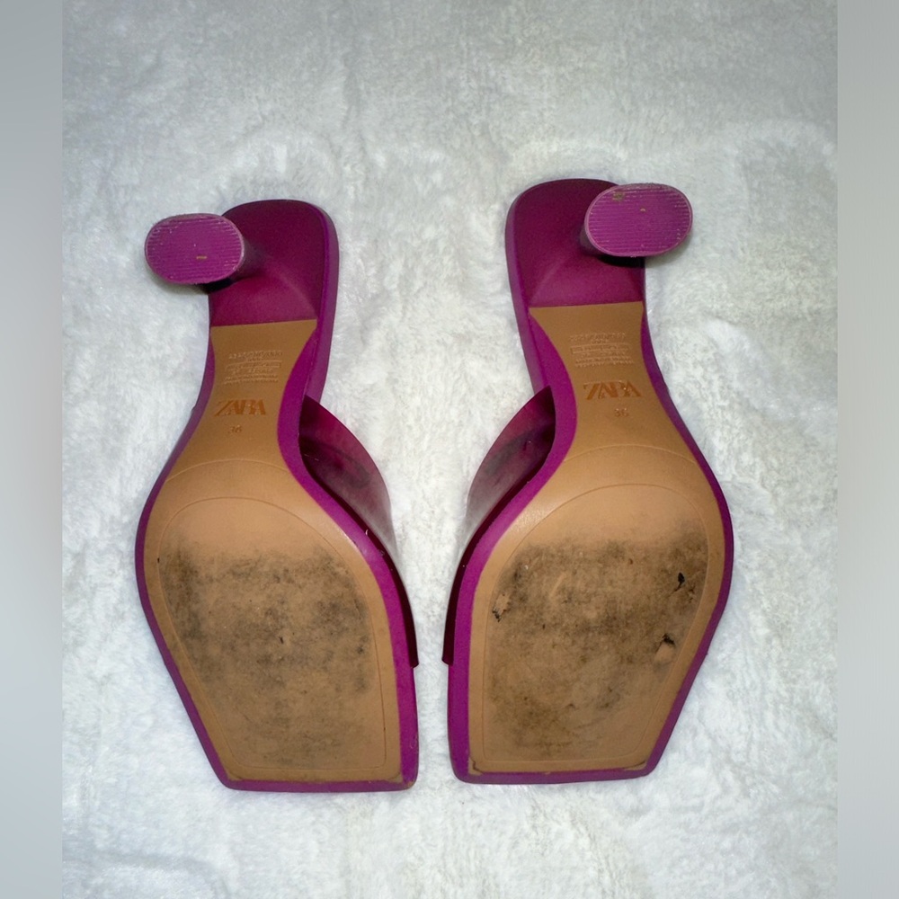 Like New Zara Vinyl Heels - Picture 4 of 4